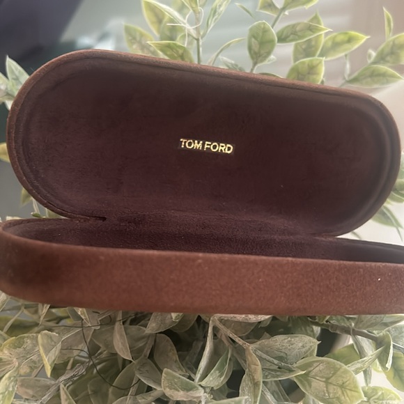 Tom Ford Medium Dark Brown Sunglass Sunnies Case Only Like New Gold Logo - Picture 17 of 17